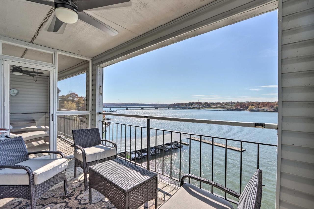 Sunny Osage Beach With Balcony And Lakefront View Eksteriør bilde