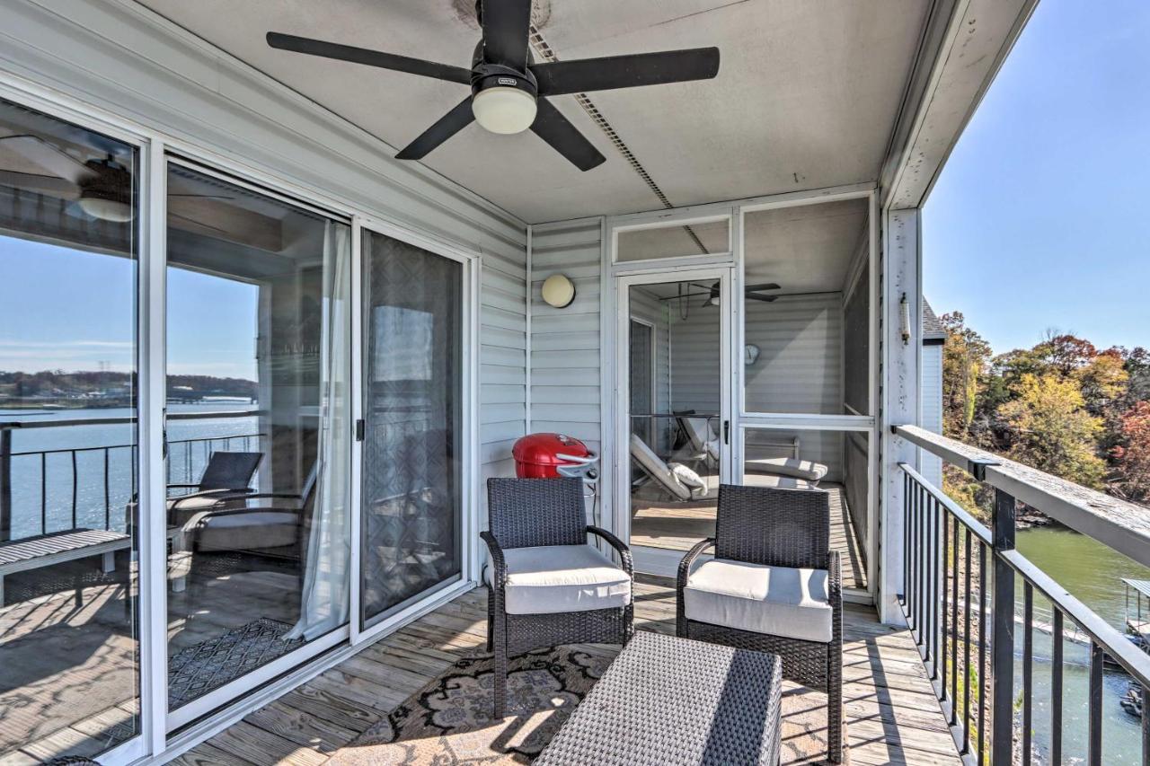 Sunny Osage Beach With Balcony And Lakefront View Eksteriør bilde